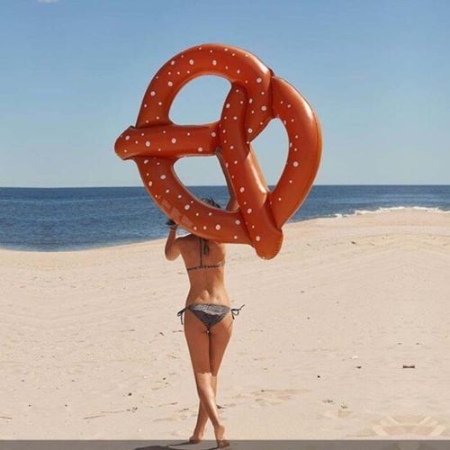 Large Bread Water Fun PVC Inflatable Pretzel Float Ring Swimming Pool Floats For Adults