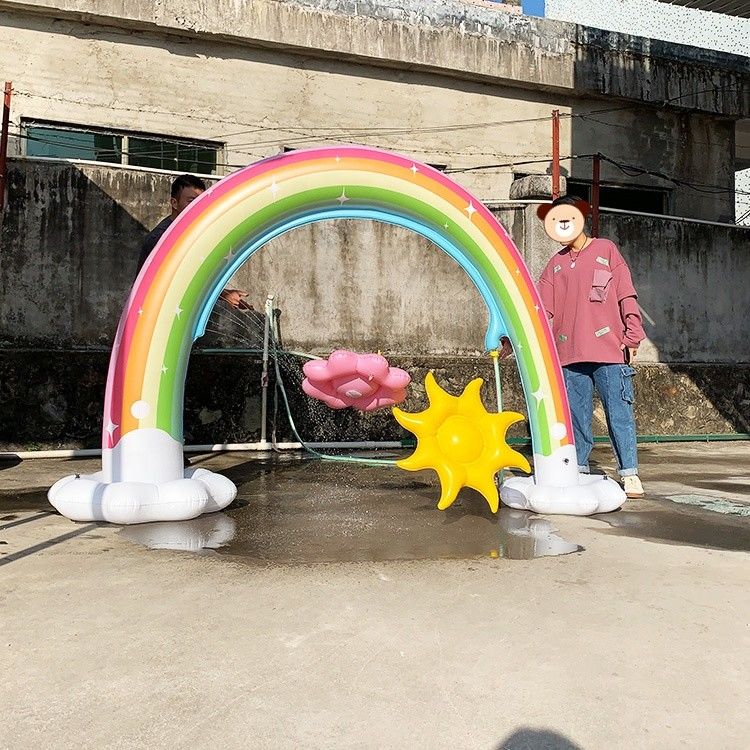 Inflatable Giant Beach Ball Sprinkler 6 Feet Water Rainbow Arch Toy For Infants