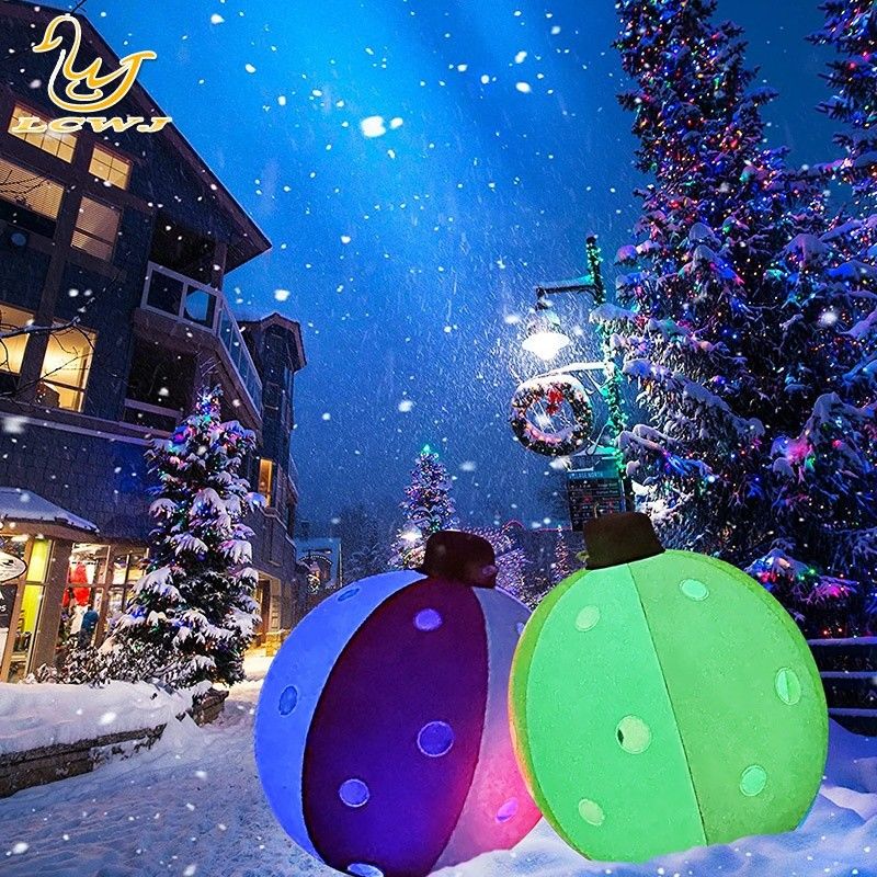 60cm Outdoor Inflatable Toy Ornament Decorated Pvc Inflatable Christmas Balls With Light